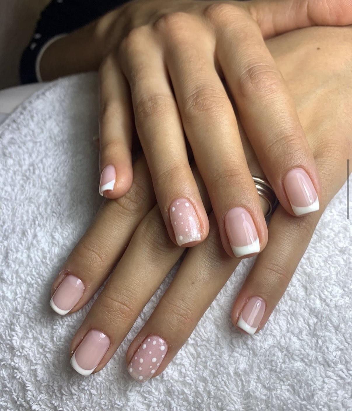 Uñas de acrigel para manos con historia
