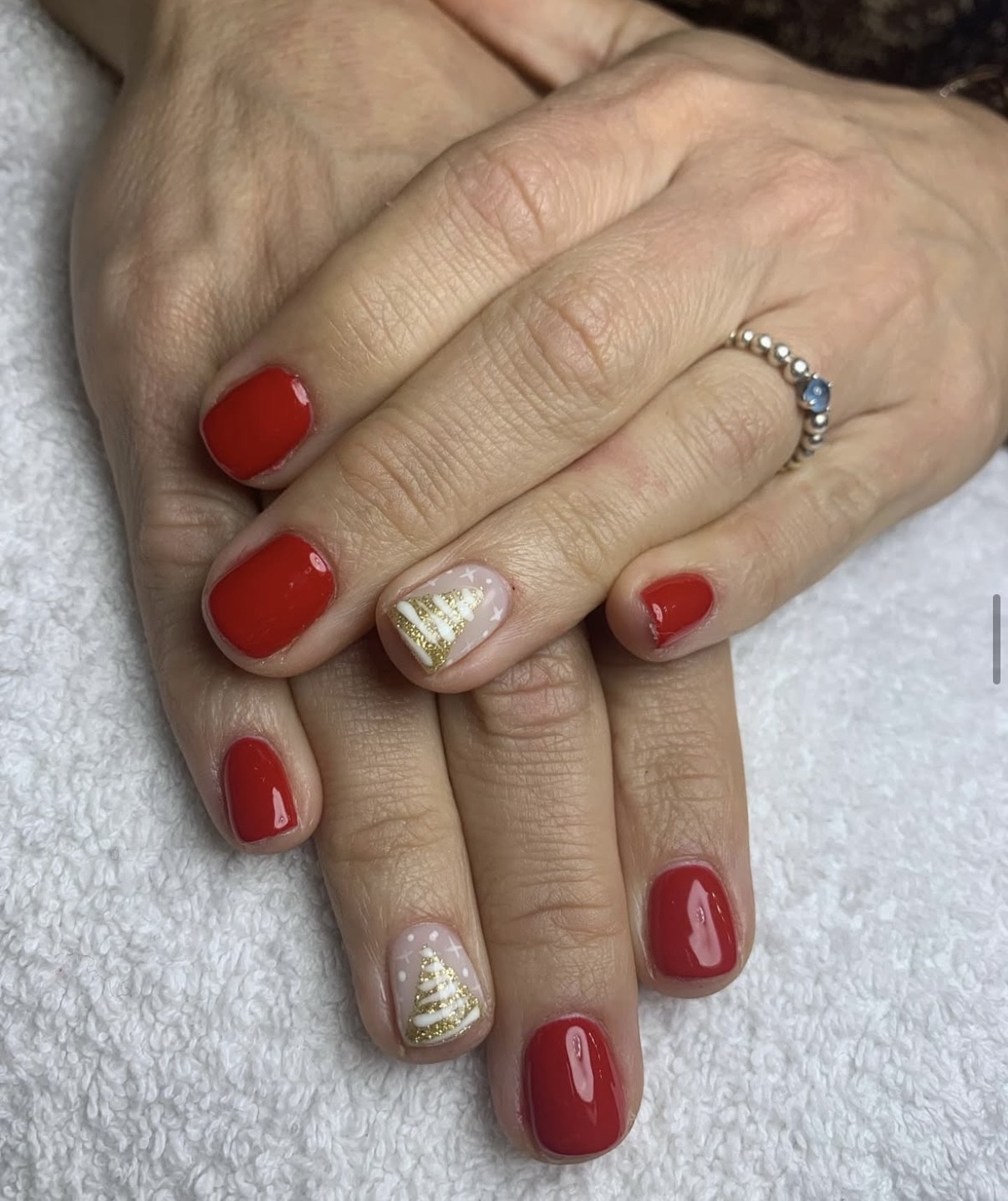 Manicura semipermanente en Altea